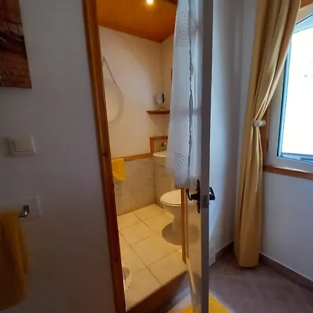 Blue Harbour Petrití