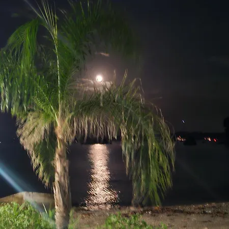 Blue Harbour * Petrití