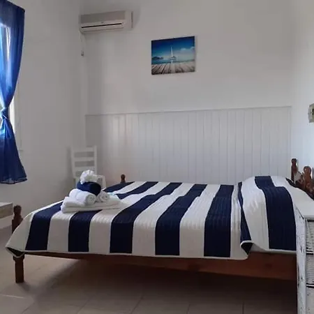 Blue Harbour * Petrití